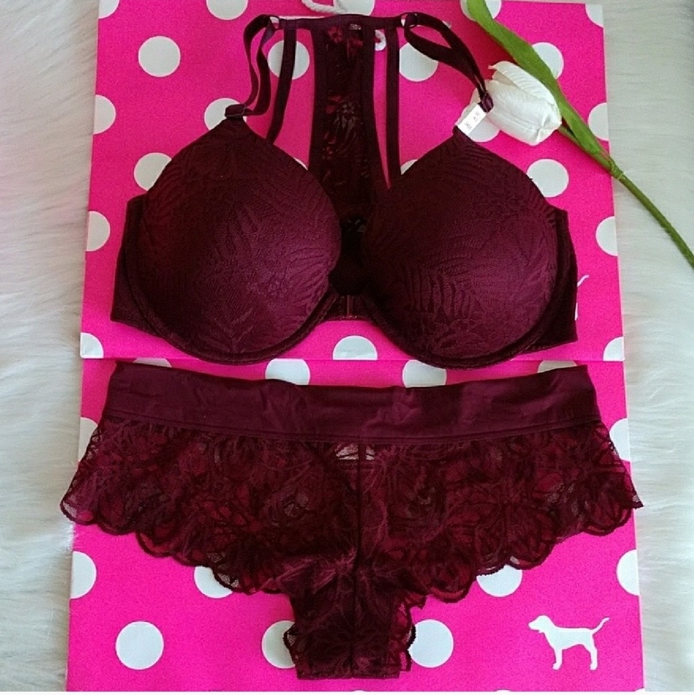 Size 34DD PINK VS FRONT CLOSE BRA + PANTY L .nwt - Picture 1 of 2